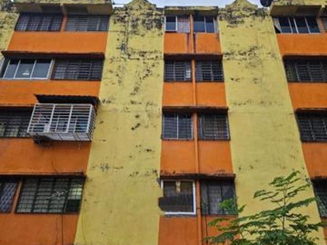 Flat for sale in Selayang, Selangor