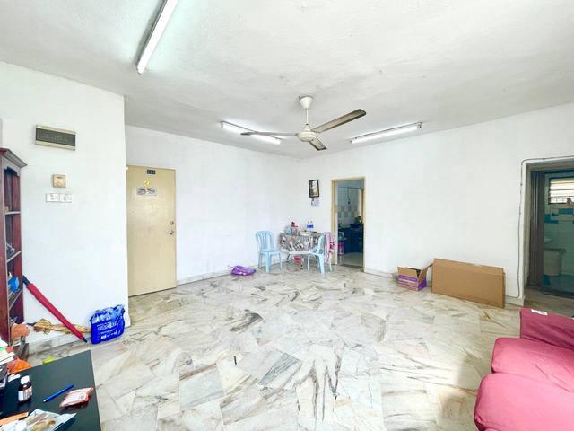 Apartment for sale in Kajang, Langat