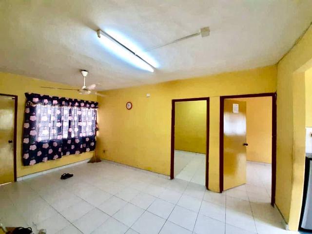 Apartment for sale in Country Heights Damansara, Kuala Lumpur