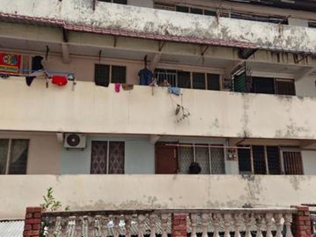 Flat for sale in Bukit Ledang, Johor