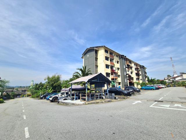 Flat for sale in Kajang, Langat
