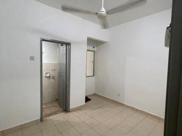 Apartment for sale in Petaling, Subang Jaya