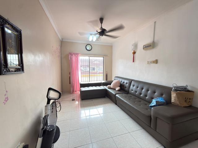 Townhouse for sale in Cheng, Bandaraya Melaka
