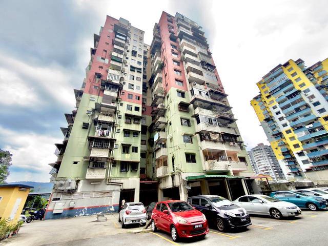 Apartment for sale in Country Heights Damansara, Kuala Lumpur