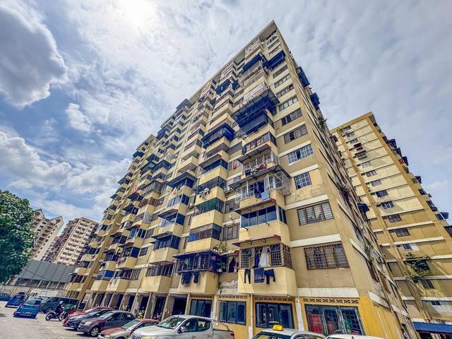 Flat for sale in Country Heights Damansara, Kuala Lumpur