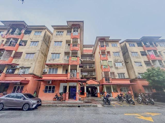 Apartment for sale in Petaling, Alam Impian