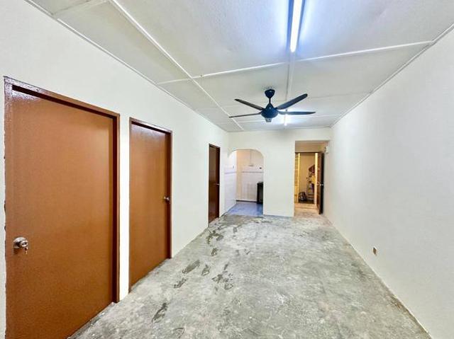 Flat for sale in Kajang, Langat