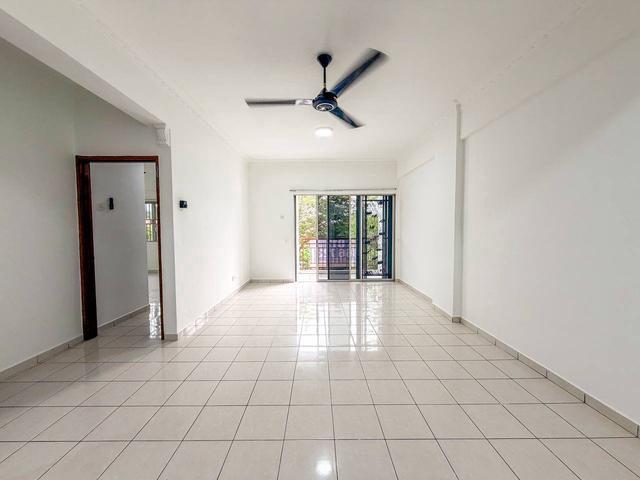 Apartment for sale in Kajang, Langat