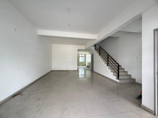 Terraced House for sale in Ulu Tiram, Johor