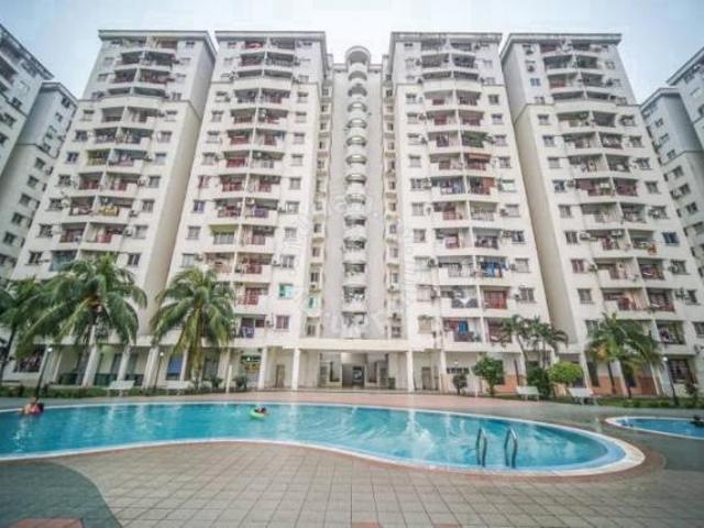 Apartment for sale in Country Heights Damansara, Kuala Lumpur