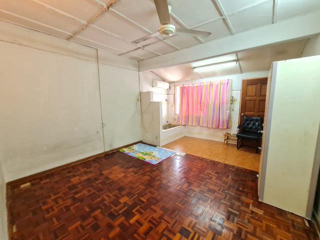 Flat for sale in Kajang, Langat