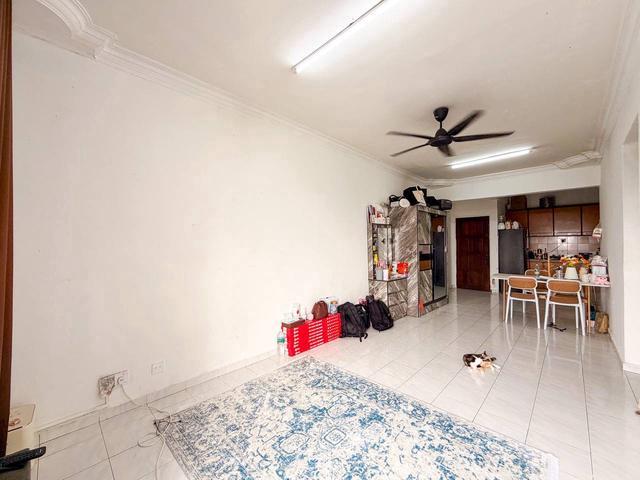 Apartment for sale in Shah Alam, Petaling
