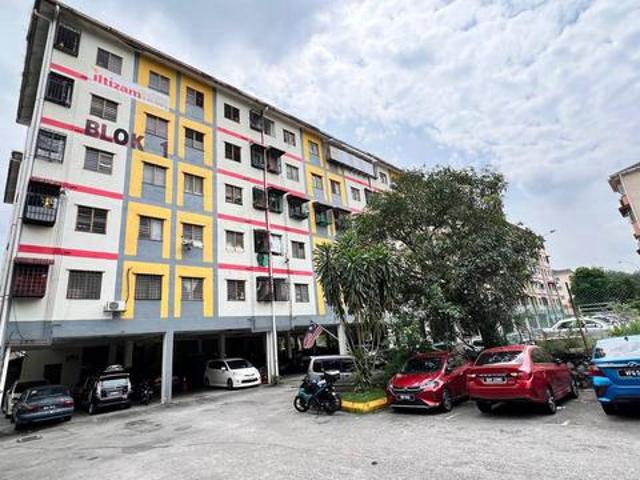 Apartment for sale in Petaling, Alam Impian