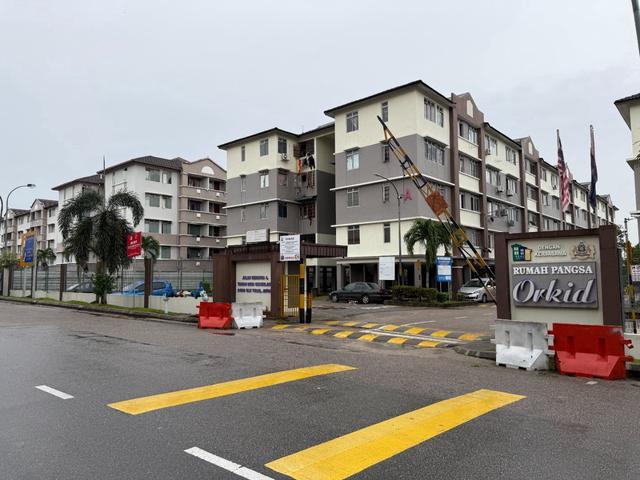 Flat for sale in Ulu Tiram, Johor