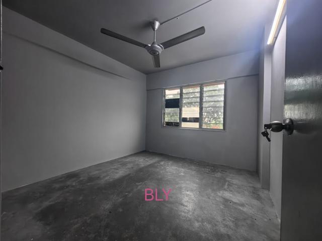Flat for sale in Port Klang, Selangor