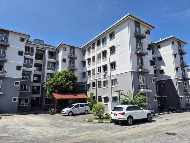 Apartment for sale in Petaling, Alam Impian