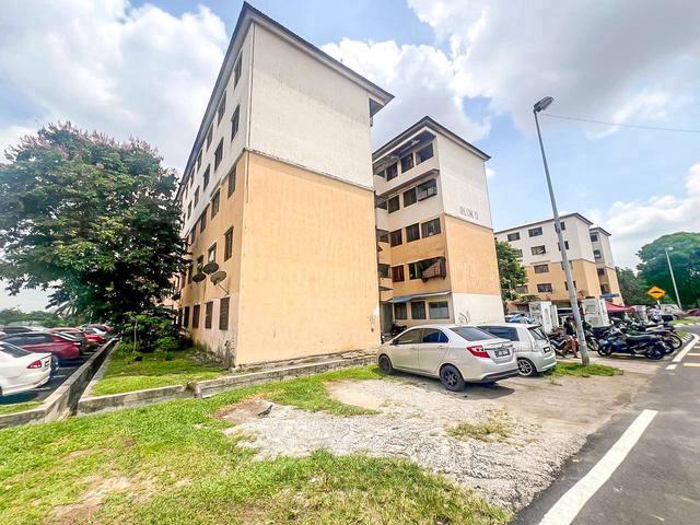 Flat for sale in Port Klang, Selangor