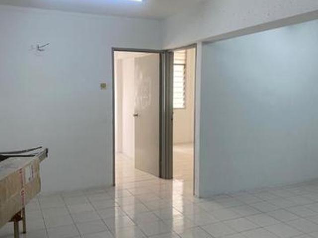 Condominium for sale in Mukim 13, Georgetown
