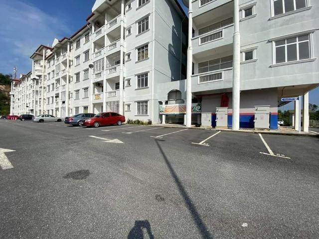 Apartment for sale in Tanjong Sepat, Selangor
