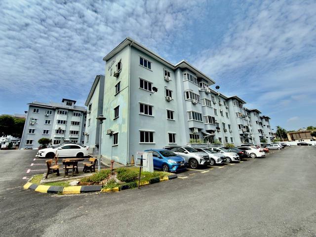 Apartment for sale in Langat, Selangor