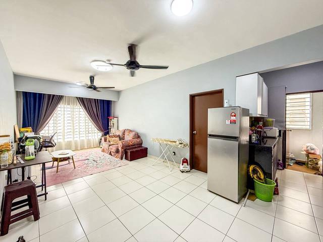 Apartment for sale in Tanjong Sepat, Selangor