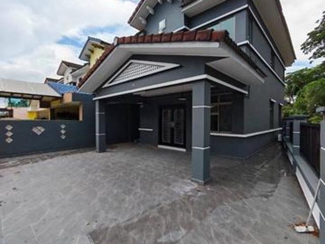 Terraced House for sale in Ulu Tiram, Johor