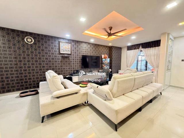 Residential House for sale in Kajang, Langat