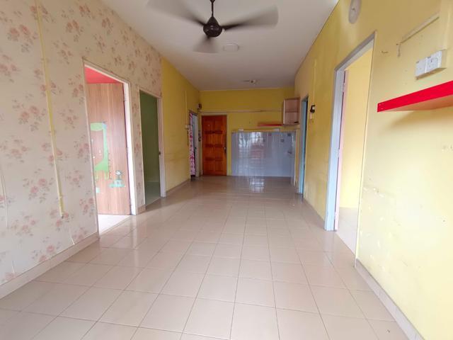 Apartment for sale in Kajang, Langat