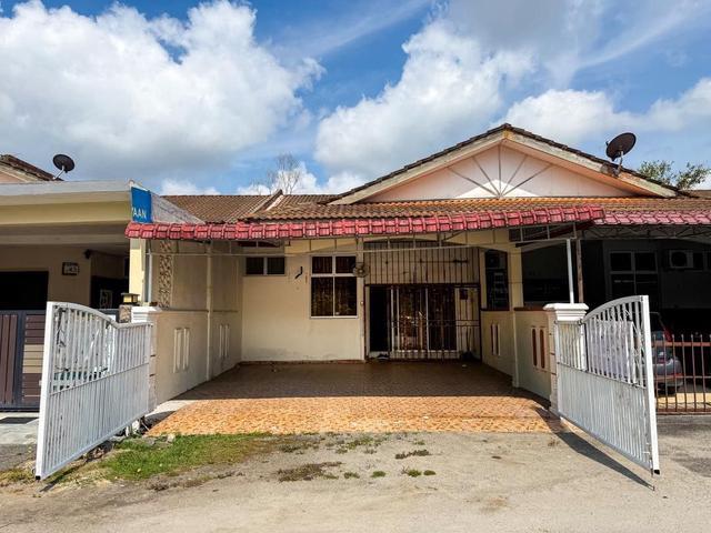 Terraced House for sale in Sendayan Village, Negeri Sembilan