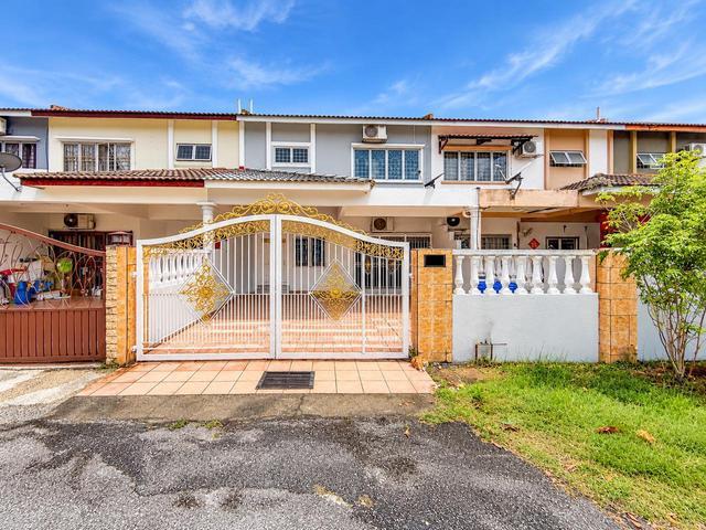 Terraced House for sale in Seksyen 31, Shah Alam