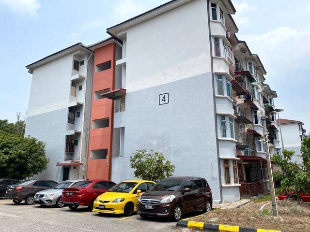 Apartment for sale in Petaling, Subang Jaya