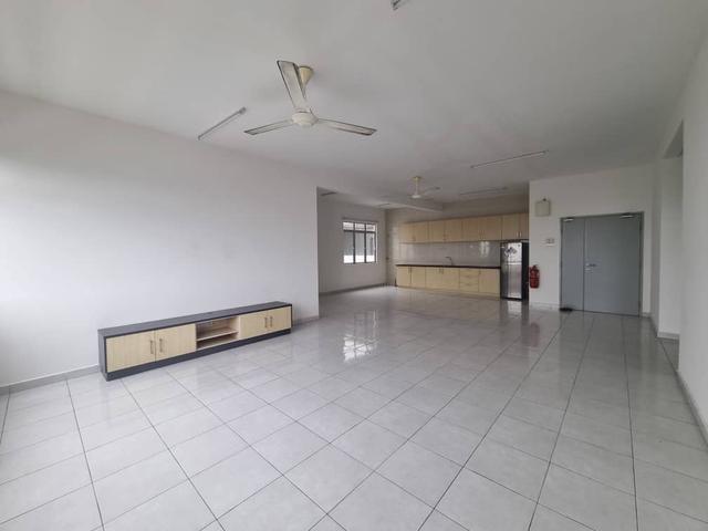 Apartment for sale in Kajang, Langat