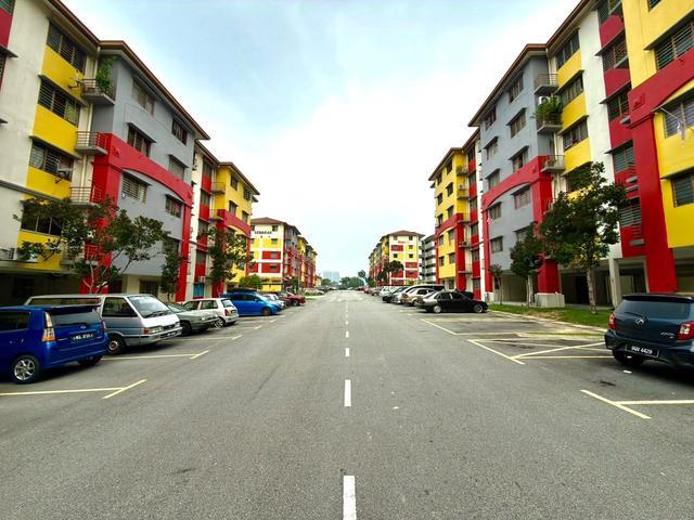 Apartment for sale in Setia Alam, Shah Alam