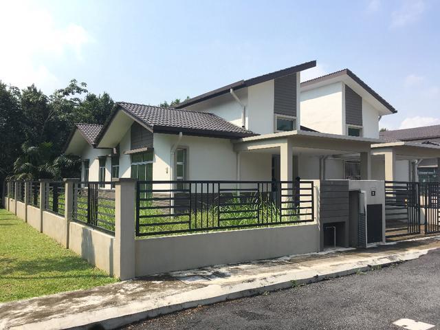 Residential House for sale in Petaling, Alam Impian