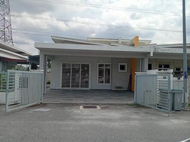 Residential House for sale in Sendayan Village, Negeri Sembilan