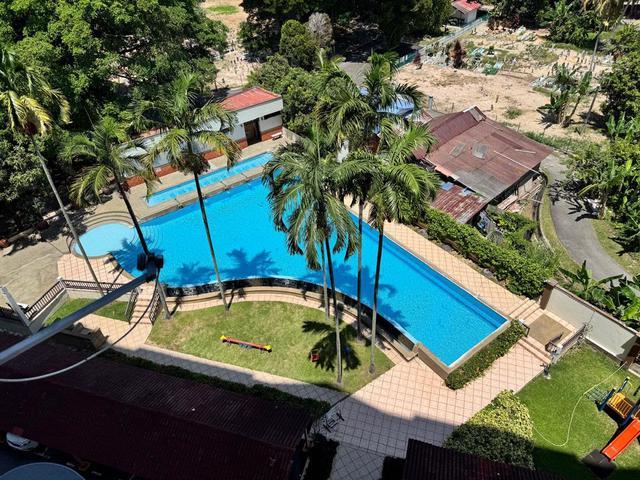 Condominium for sale in Malaka