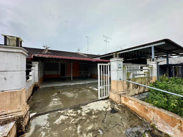 Terraced House for sale in Rengam, Johor