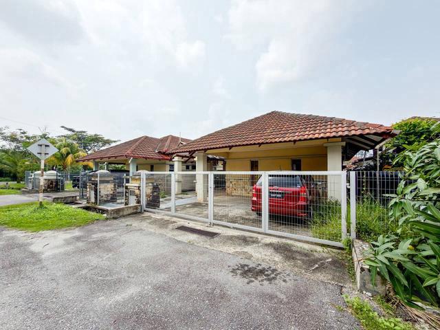 Terraced House for sale in Seremban