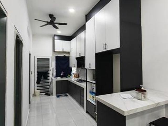 Terraced House for sale in Tanjong Sepat, Selangor