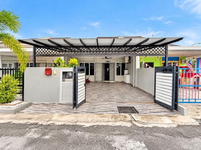 Terraced House for sale in Zon Perindustrian Bebas Telok Panglima Garang, Teluk Panglima Garang