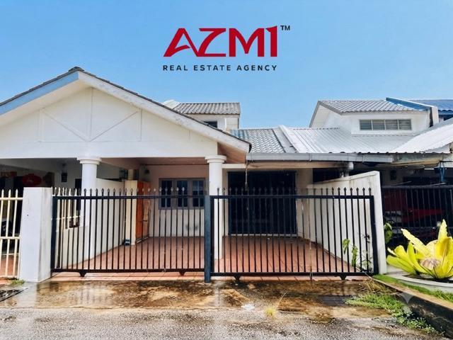 Terraced House for sale in Long Miri, Sarawak