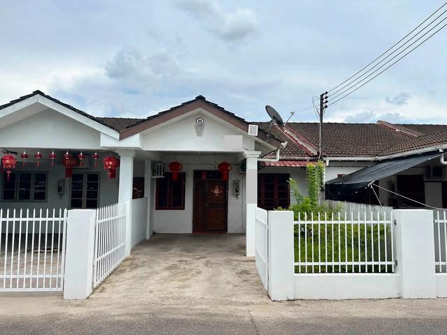 Terraced House for sale in Kuching