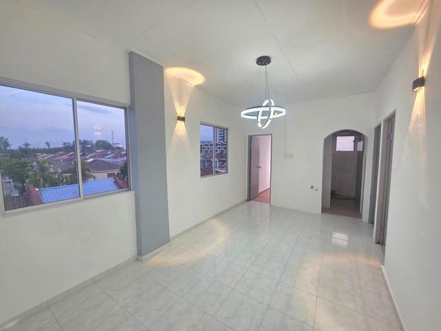 Flat for sale in Bukit Ledang, Johor