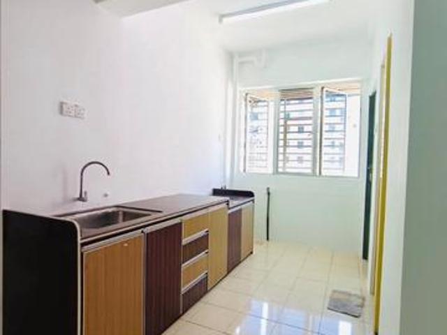 Apartment for sale in Mukim 13, Georgetown