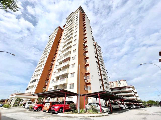 Apartment for sale in Kajang, Langat