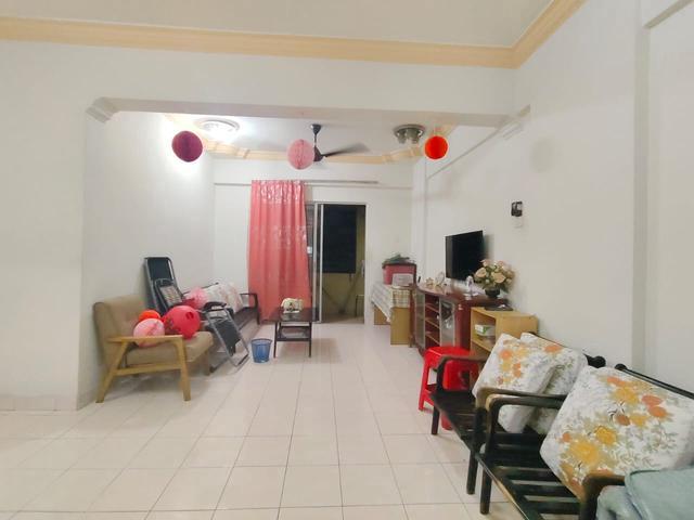 Apartment for sale in Tampoi, Johor Bahru