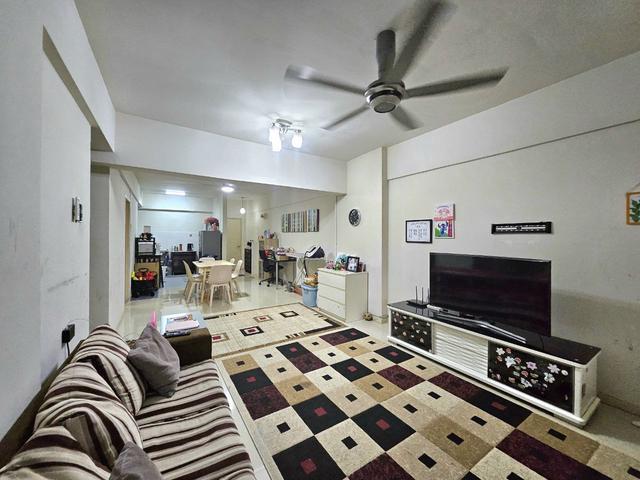 Serviced Residence for sale in Petaling, Alam Impian