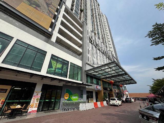 Condominium for sale in Petaling, Alam Impian