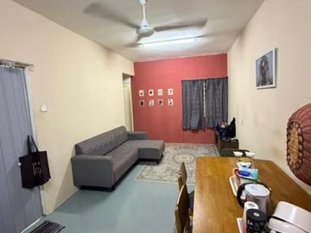 Flat for sale in Barat Daya, George Town