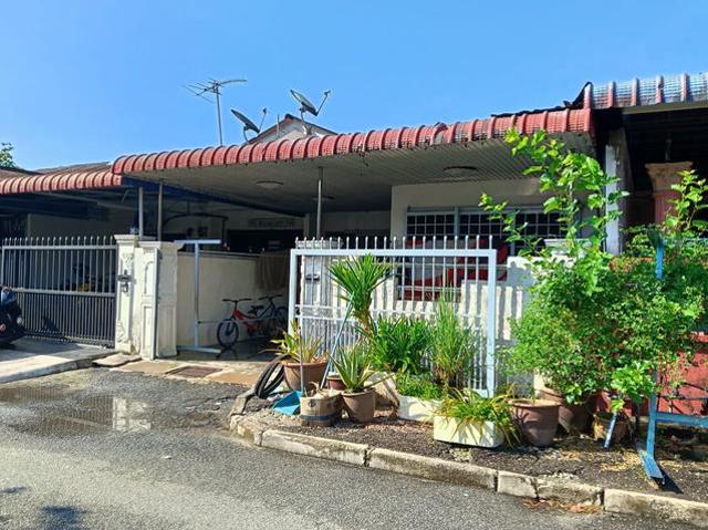Terraced House for sale in Wellesley, Penang